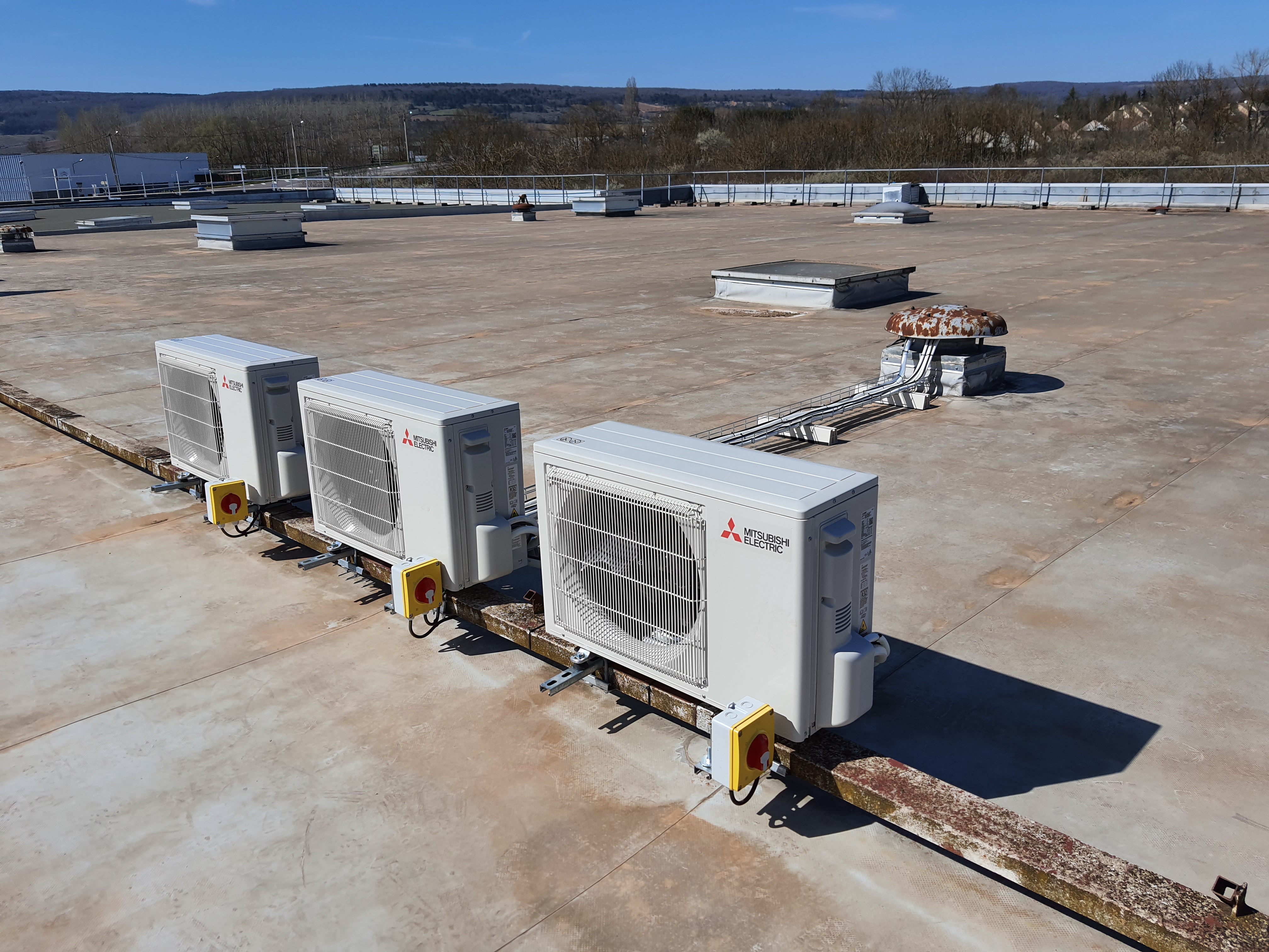 Climatisation réversible air/air — chantier ECEO 2021