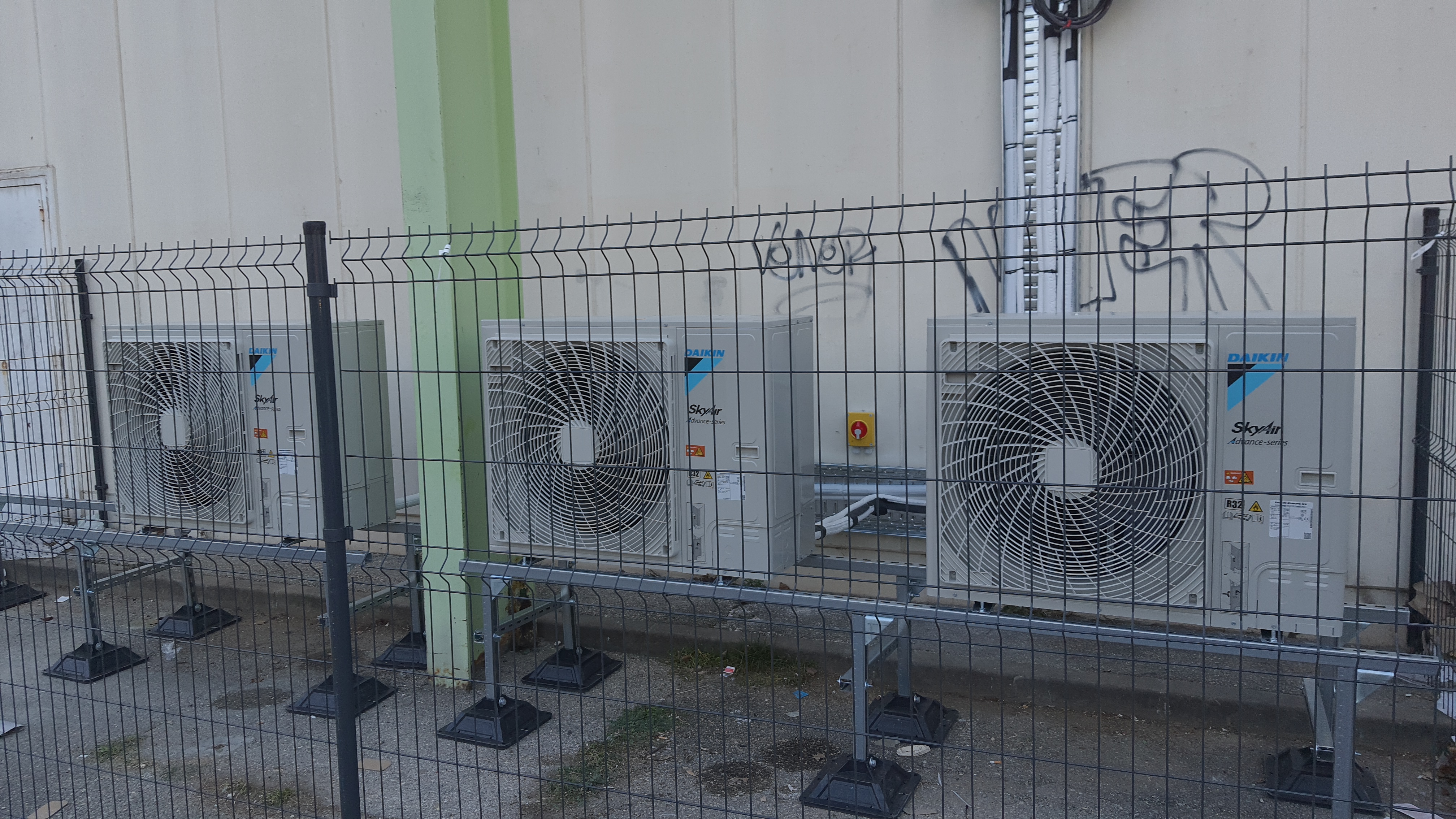 VRV & systèmes tertiaires — chantier ECEO 2023